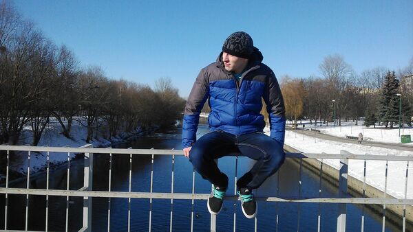  ,   Artem, 34 ,   ,   , c 