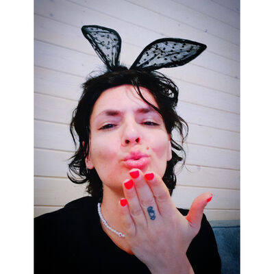  ,   Alexandra, 35 ,   ,   