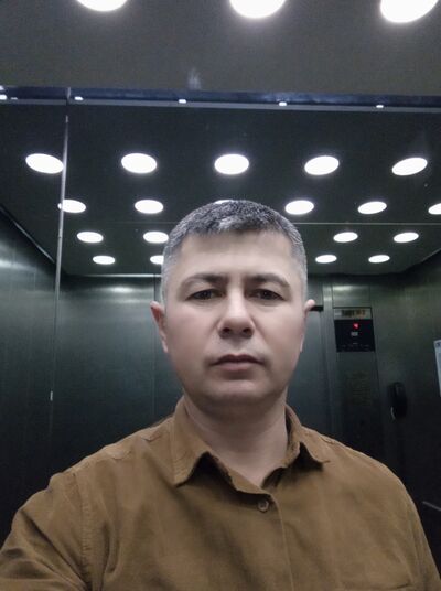  ,   Alek, 39 ,   ,   , c 