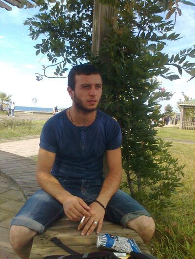  ,   Amiko, 30 ,   ,   
