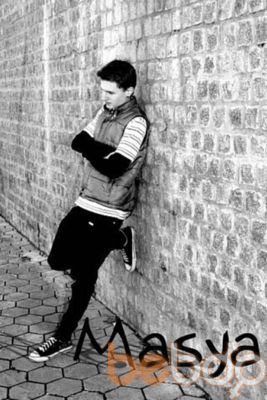  ,   Zorin, 32 ,   