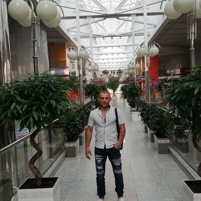  -,   Serj, 36 ,   ,   , c 
