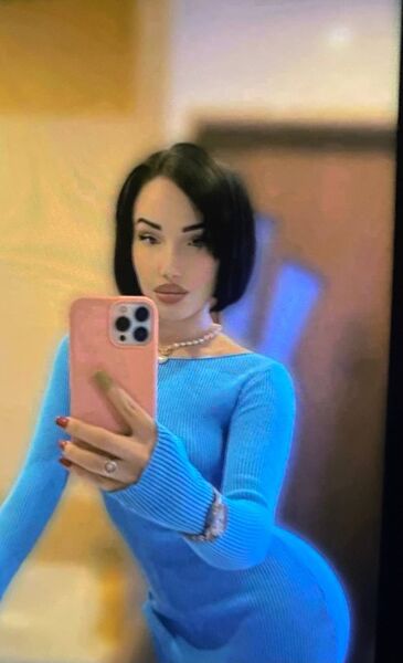  ,   Violetta, 33 ,   ,   , c 