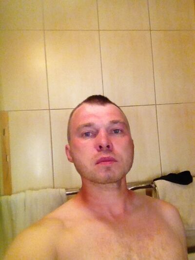  ,   Denis, 44 ,   ,   , c 