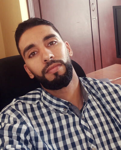  ,   Aziz, 28 ,   ,   