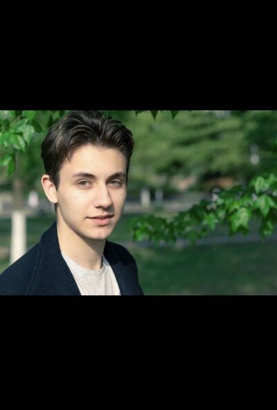  ,   Vlad, 21 ,   ,   