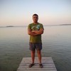  ,  Dima, 33