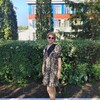   ,  Elena, 39