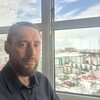  ,  Alex, 44