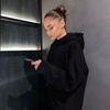  ,  Kira, 23