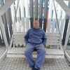  ,  Viktor, 39