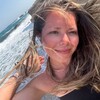  ,  Ana, 30
