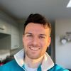  ,  Artur, 33